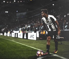 开云下载-马丁内利闪耀诺坎普，巴萨鏖战AC米兰，巴西新星统治全场