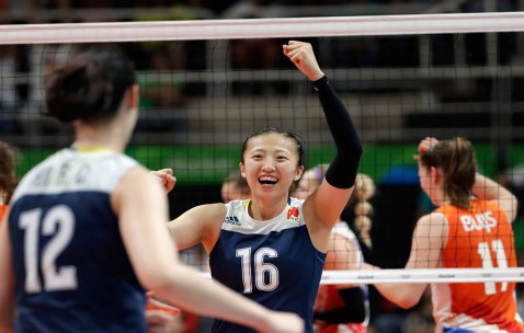 开云体育中国官网-绝杀与传奇，雷诺智取哈斯，汉密尔顿再书王者篇章
