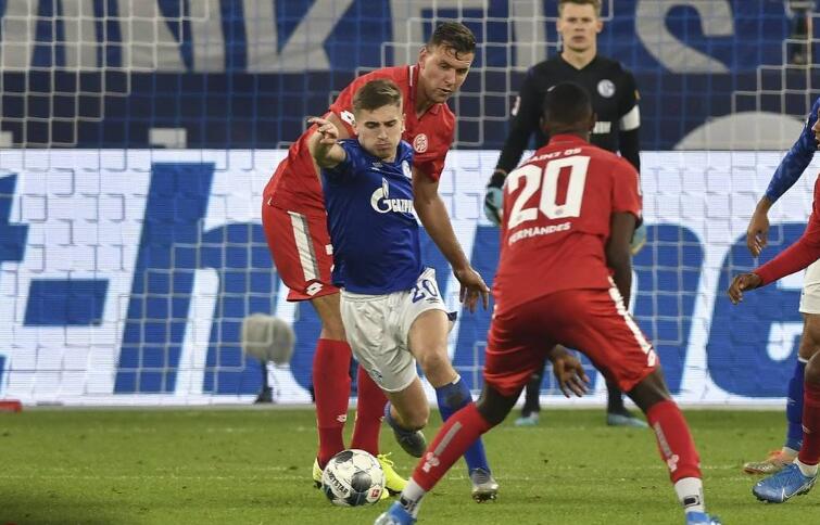 沙尔克连胜被终结，情况变得不利