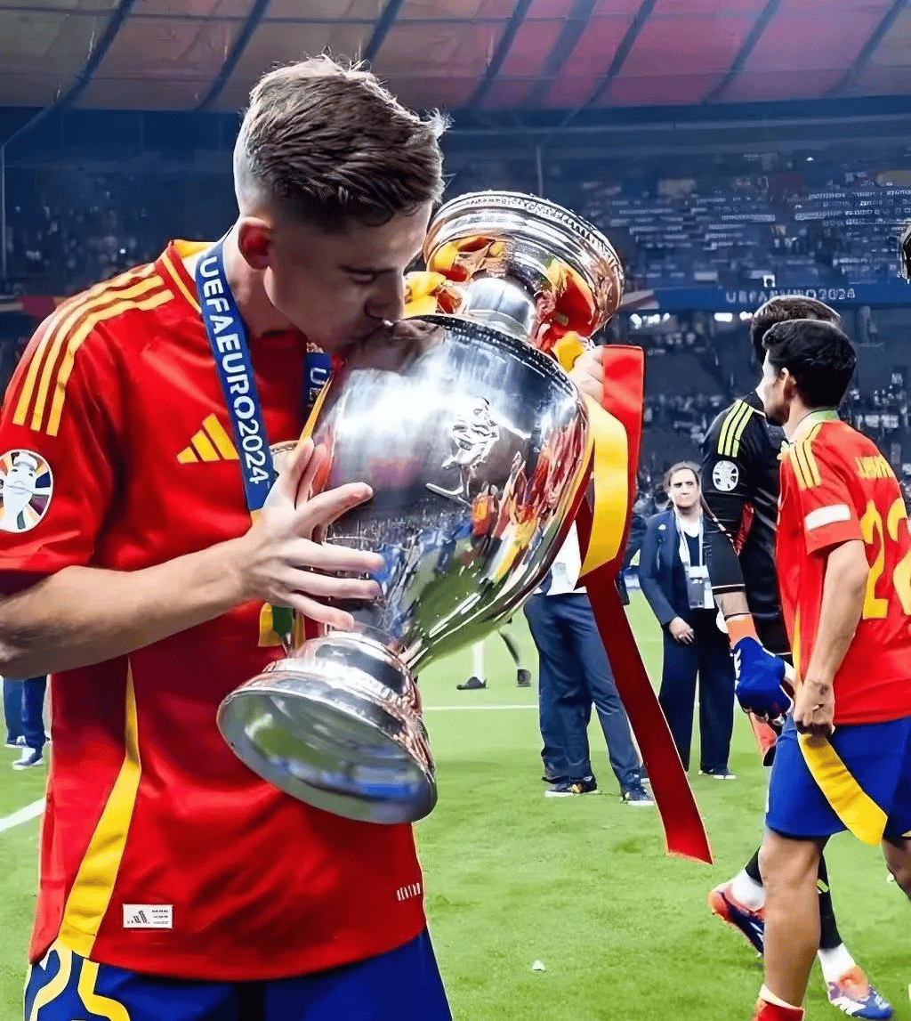 塞维利亚客场：挑战西甲霸主