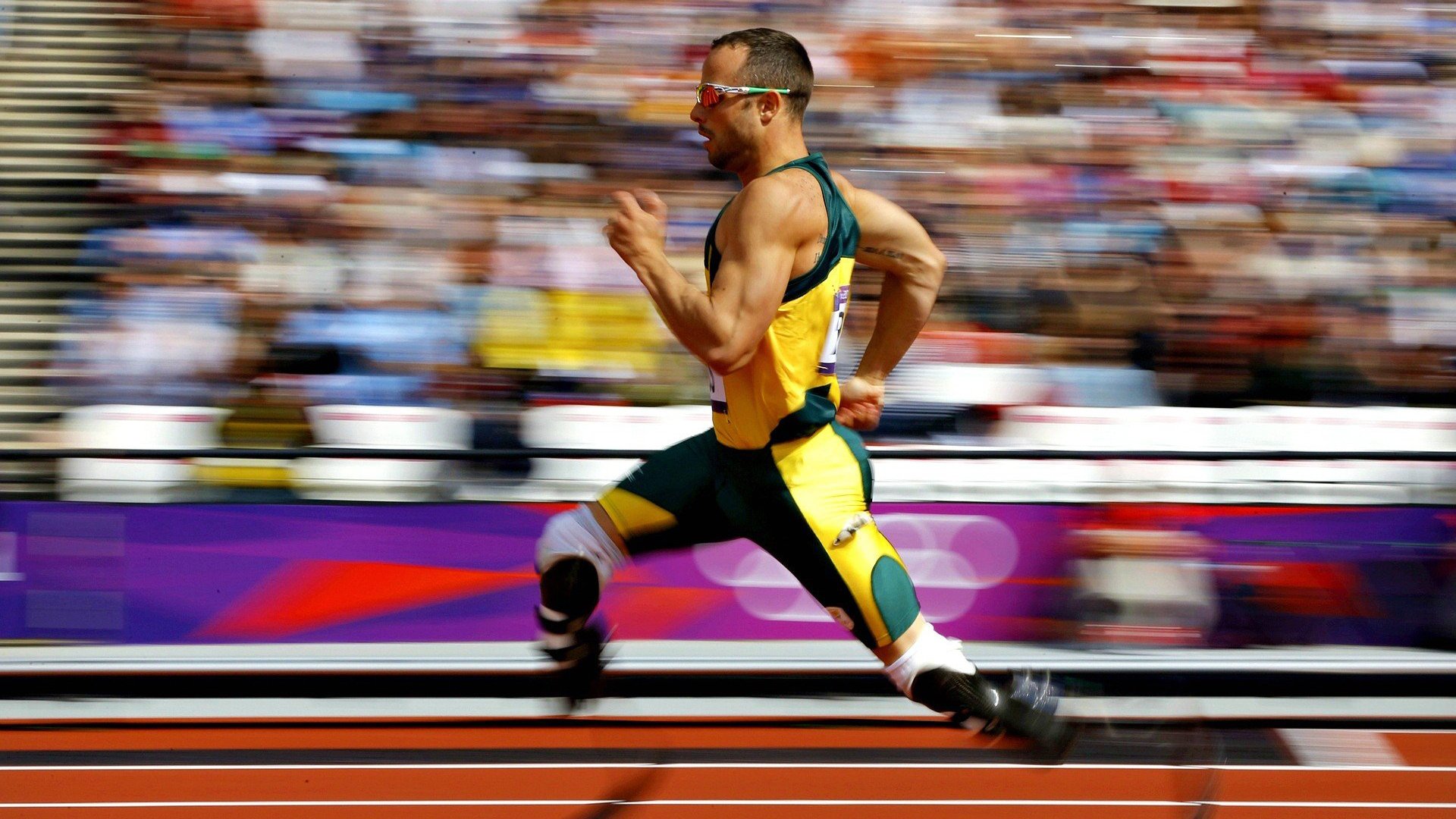 莱万一锤定音,阿森纳客场制霸马赛,关键先生改写欧冠格局