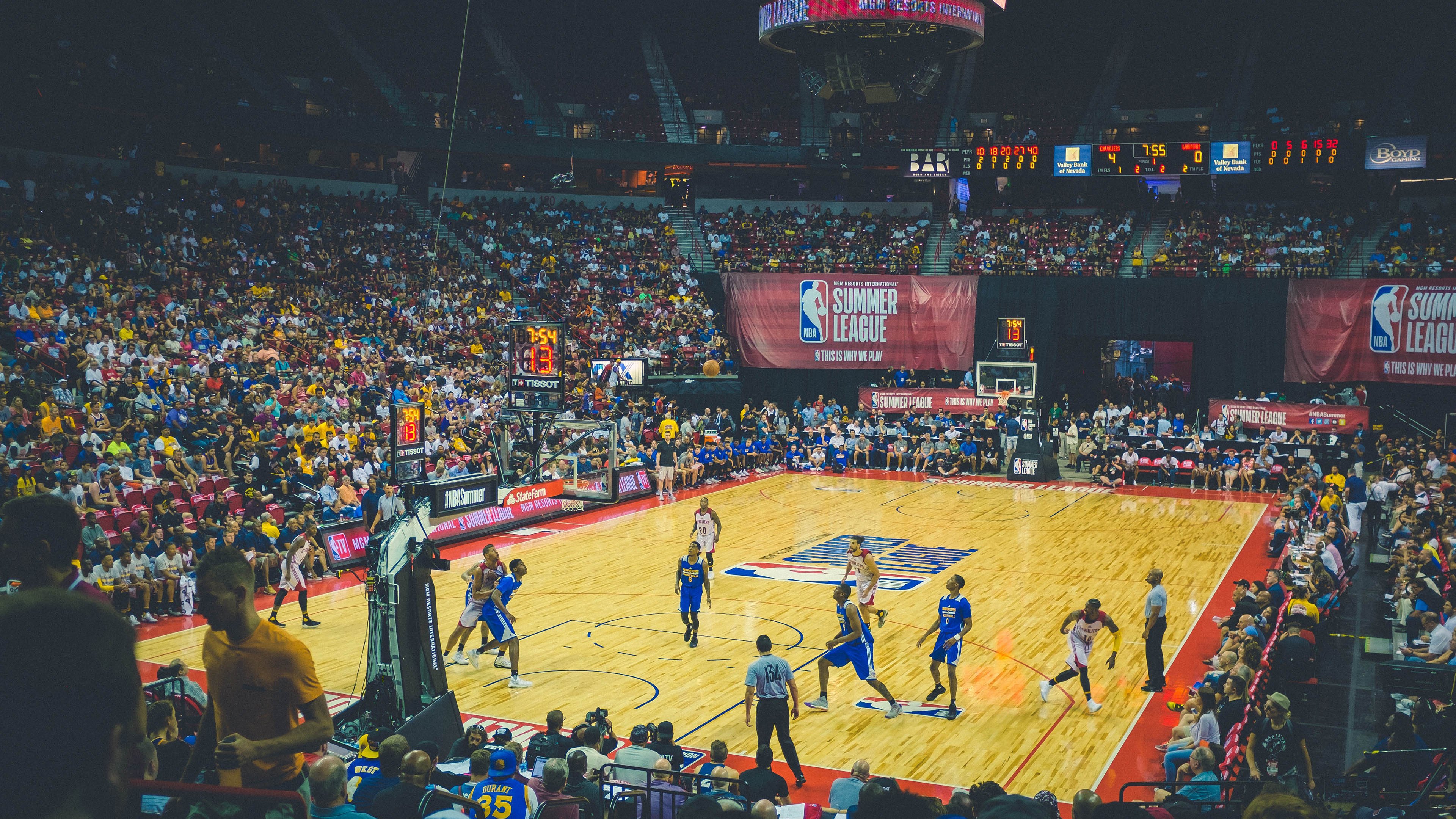 森林狼横扫独行侠，塔图姆带队取胜，双线战场上的统治力