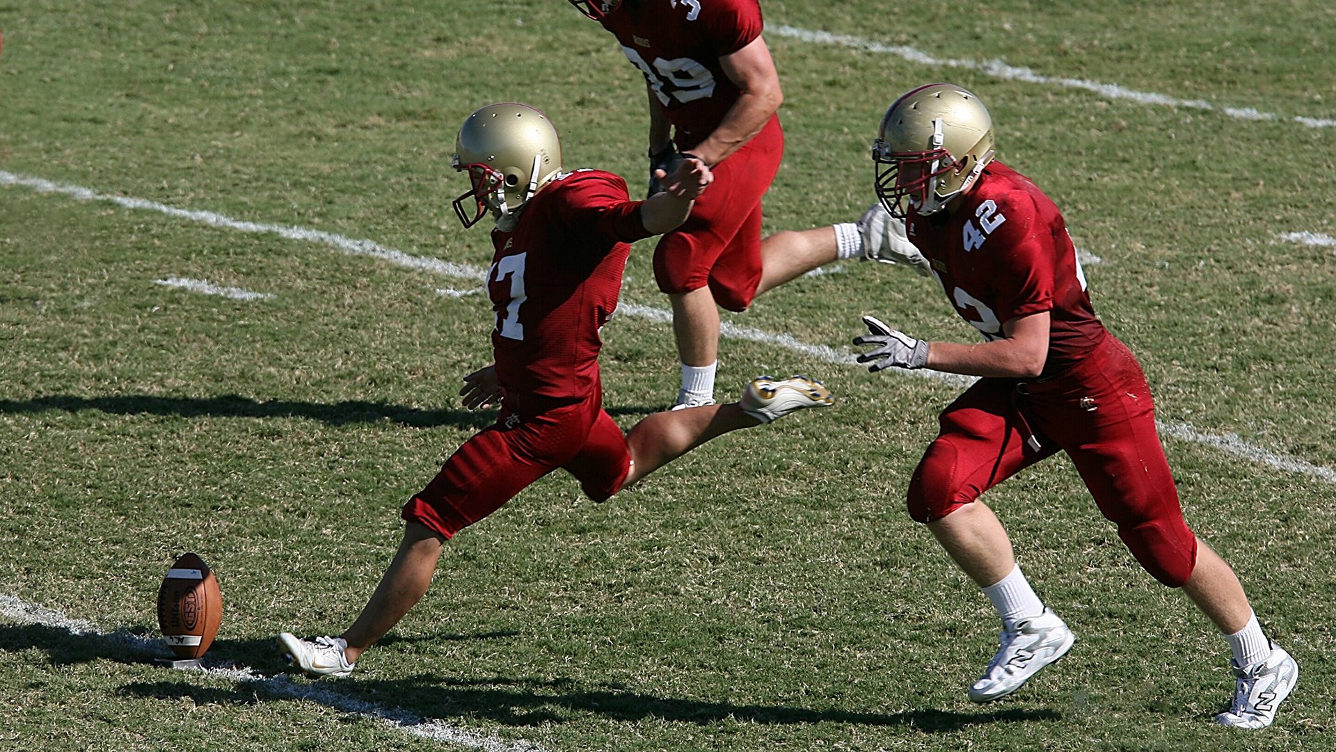 迪巴拉式攻防转换艺术，苏格兰对阵切尔西的战术启示